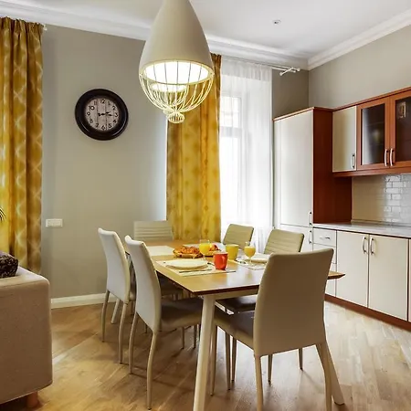 Apartment Luxury & Spacious Old Town *