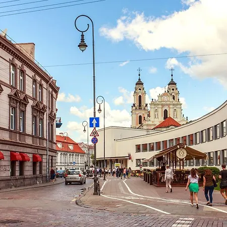 Luxury & Spacious Old Town Vilnius