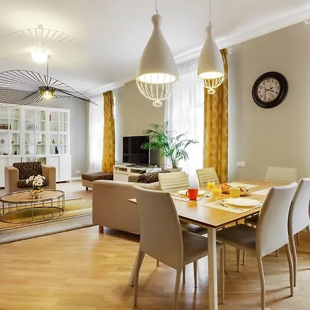 Luxury & Spacious Old Town * Vilnius